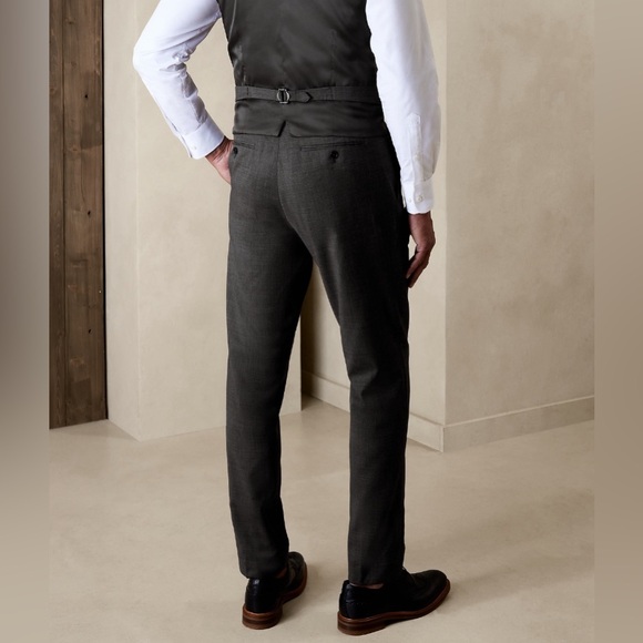 BANANA REPUBLIC SIGNATURE ITALIAN NAILHEAD SUIT PANT